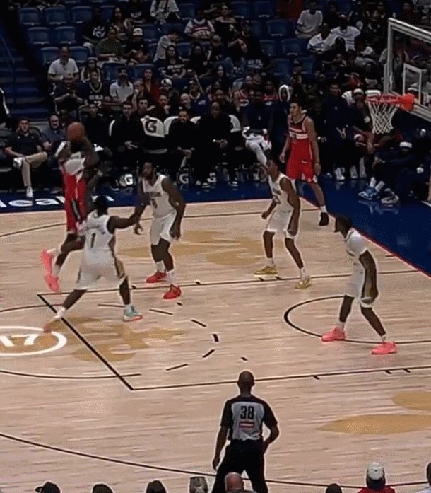 1792539610401051465.gif 1.gif